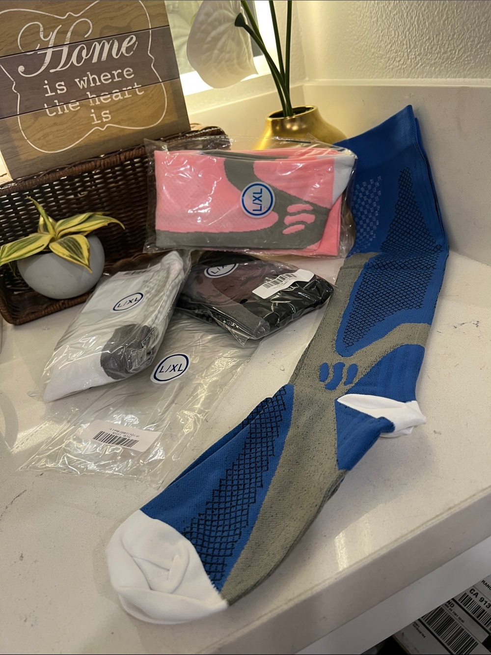 Compression women’s socks Performance Crew Socks - L / XL . New. Price for EA